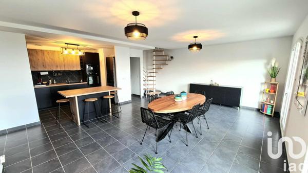 Maison à vendre 5 pièces 143 m² Pégomas