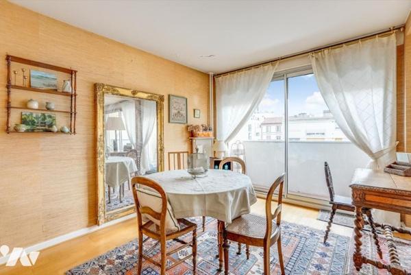 Appartement de 4 pièces avec large balcon plein sud
