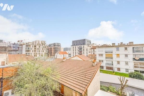 Appartement de 4 pièces avec large balcon plein sud