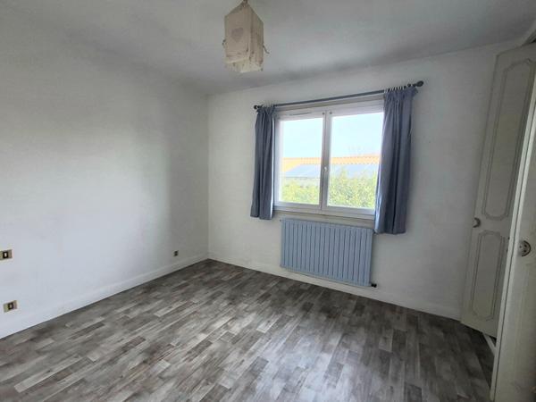 Maison L Isle Jourdain 146 m2