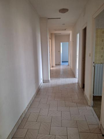 Maison L Isle Jourdain 146 m2