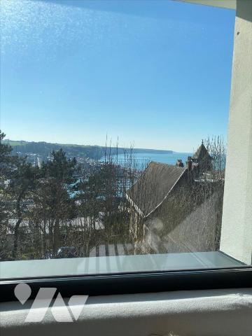 Propriété de Prestige avec vue Mer, Port et Ville