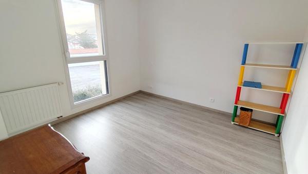 Vente / Appartement T4