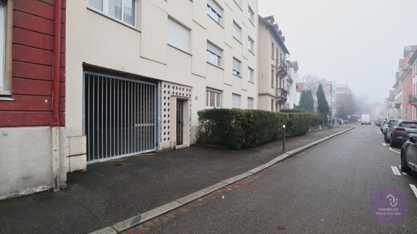 Strasbourg (67100) Neudorf - T2 58.76 m² balcon, ascenseur, parking et cave