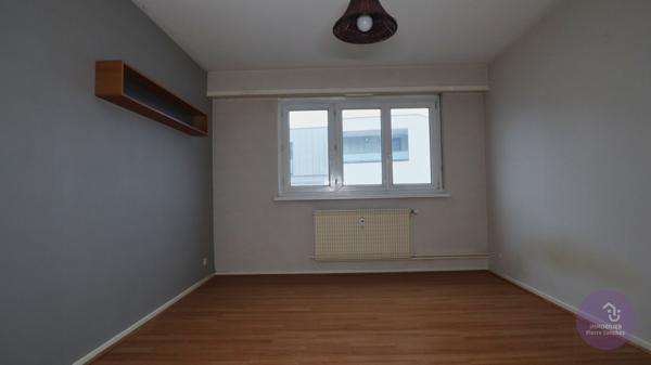 Strasbourg (67100) Neudorf - T2 58.76 m² balcon, ascenseur, parking et cave