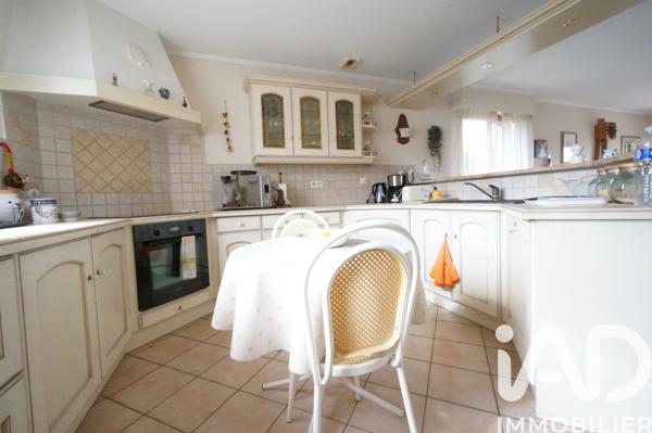 Maison à vendre 6 pièces 157 m² Annœullin