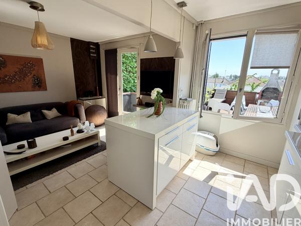 Immeuble à vendre 142 m² Saint-Jean-de-la-Ruelle