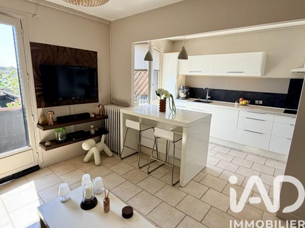 Immeuble à vendre 142 m² Saint-Jean-de-la-Ruelle