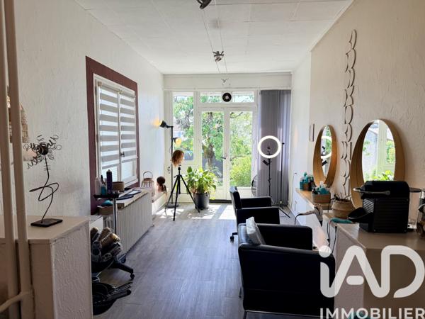 Immeuble à vendre 142 m² Saint-Jean-de-la-Ruelle
