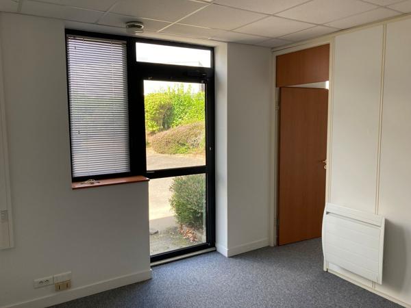 BUREAUX A LOUER DANS CENTRE D'AFFAIRE - BREST / KERGARADEC