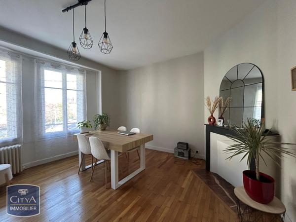 Appartement à louer 3 pièces 79.18m² Brive-la-Gaillarde (19100)
