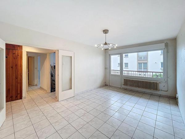 T2 avec loggia, à 14 min à pied de la gare SNCF