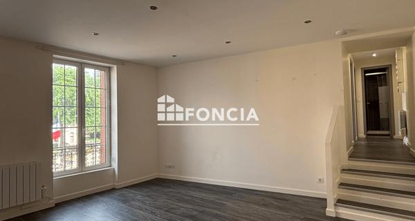 Location Appartement 3 pièces 47.37 m² - ÉTampes 91150