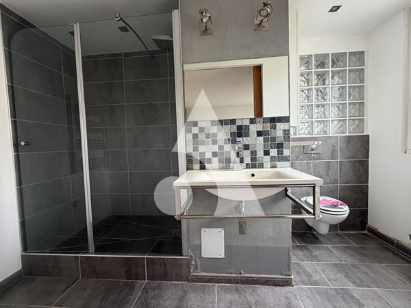 Appartement 2 pièces 53.7 m2