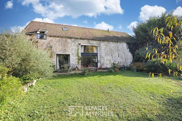 Longère de caractère rénovée avec jardin