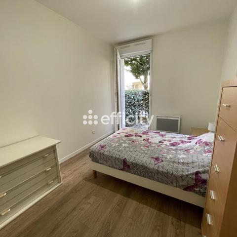 Appartement
         2 pièces
        - 47 m² Exclusivité 155 000 € *