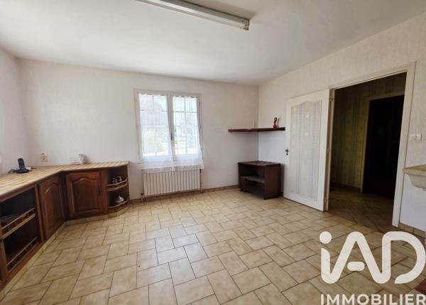 Maison à vendre 7 pièces 121 m² Aigre
