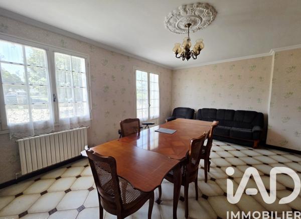 Maison à vendre 7 pièces 121 m² Aigre