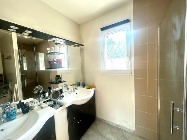 Maison à vendre    5 pièces •  Saint-Pierre-d'Oléron