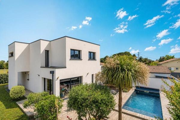 Maison à vendre |  Villenave-d'Ornon |  5 pièces | 150 m²