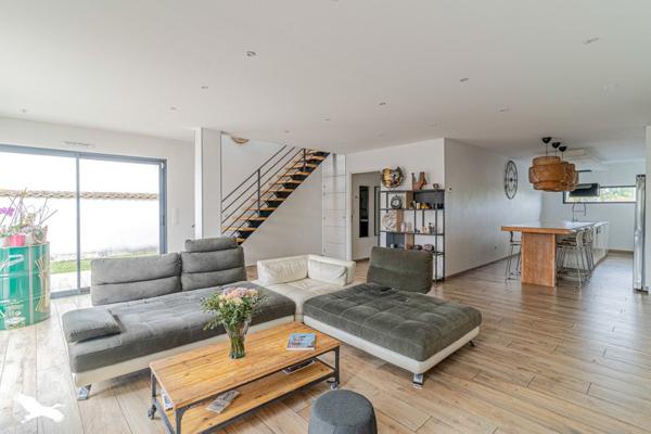 Maison à vendre |  Villenave-d'Ornon |  5 pièces | 150 m²