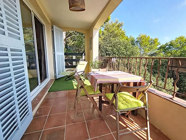 APPARTEMENT MOUGINS LE HAUT 3 PIECES 67M² VUE MER