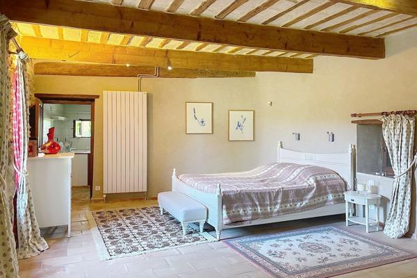 Vente Maison de luxe Uzès 9 Pièces 330 m²