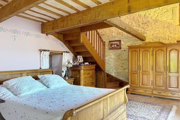 Vente Maison de luxe Uzès 9 Pièces 330 m²