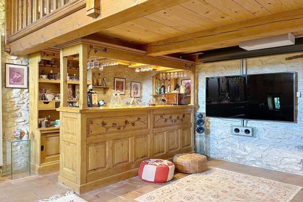 Vente Maison de luxe Uzès 9 Pièces 330 m²