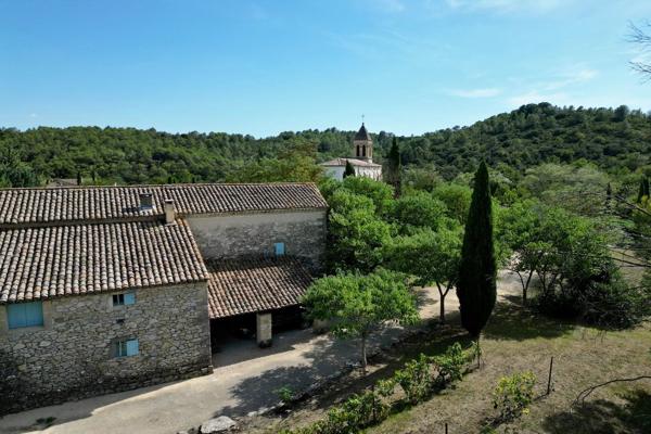 Vente Maison de luxe Uzès 9 Pièces 330 m²
