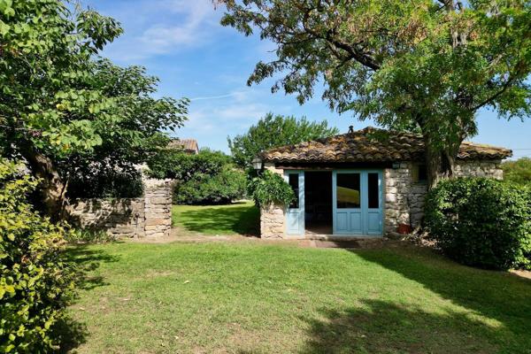 Vente Maison de luxe Uzès 9 Pièces 330 m²