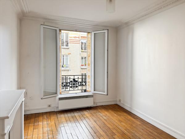 Appartement 2 pièces 37 M² PARIS 20