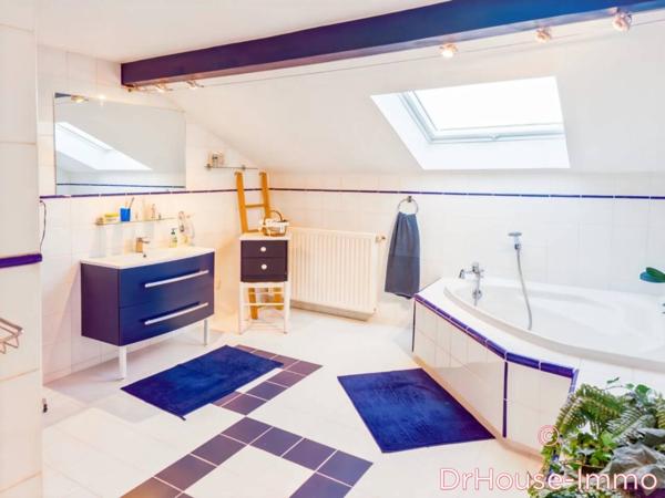 Maison à vendre 5 pièces de 206 m²