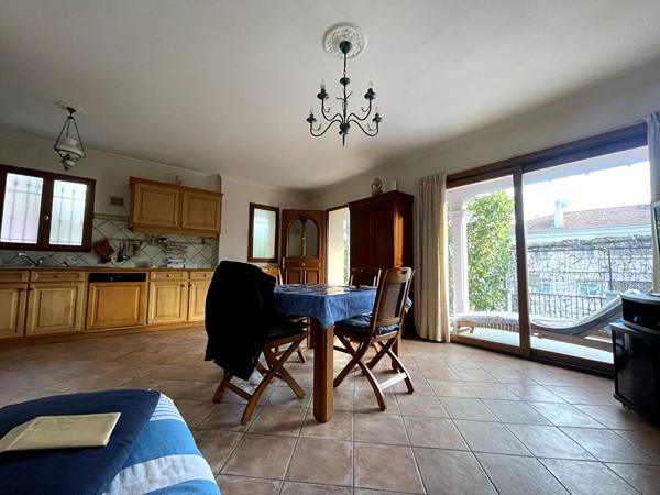 Maison 6 pièces au Charme niçois avec studio indépendant