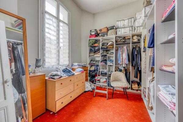 BORDEAUX Bastide : Hôtel Particulier de Caractère – A 2 pas de la Garonne – Charme & Potentiel