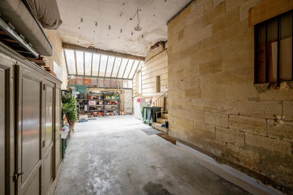 BORDEAUX Bastide : Hôtel Particulier de Caractère – A 2 pas de la Garonne – Charme & Potentiel