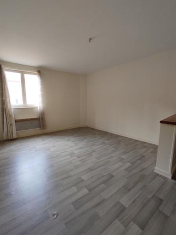 T2 DE 40 m² EN COURS DE RENOVATION , Limoges T2 DE 40 m² EN COURS DE RENOVATION , Limoges