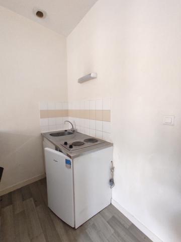 T2 DE 40 m² EN COURS DE RENOVATION , Limoges T2 DE 40 m² EN COURS DE RENOVATION , Limoges