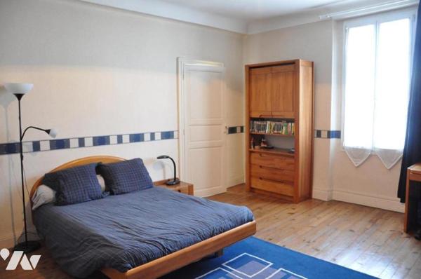 TARBES MAISON DE VILLE 8 chambres, Dépendance, Jardin