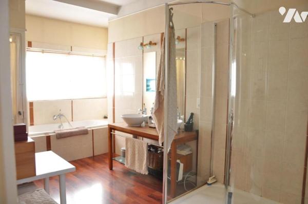 TARBES MAISON DE VILLE 8 chambres, Dépendance, Jardin