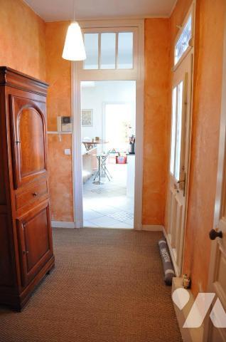 TARBES MAISON DE VILLE 8 chambres, Dépendance, Jardin