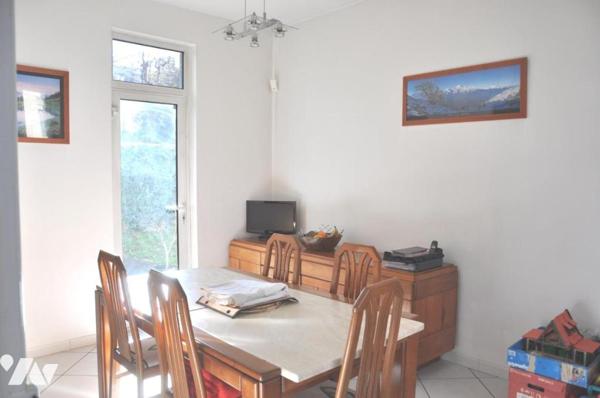 TARBES MAISON DE VILLE 8 chambres, Dépendance, Jardin