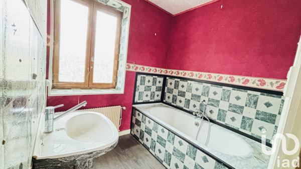 Immeuble à vendre 298 m² Les Halles