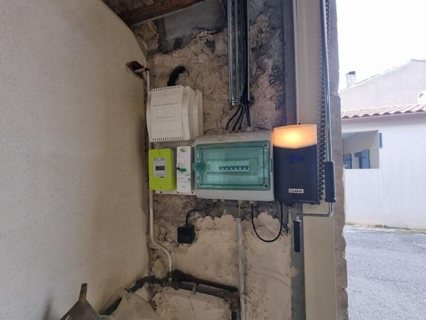 Remise en pierre sur peyriac, viabilisée.