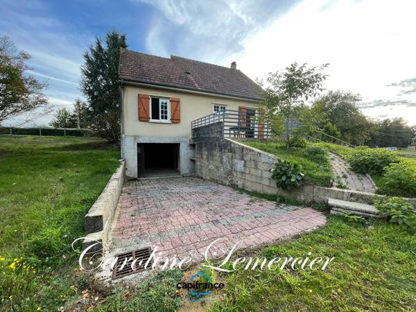 Maison à vendre 5 pièces proche de CONNERRE (72)La Chapelle saint remy, Maison sur sous-sol total 90 m² habitables avec un très beau terrain de 2500 m² paysagé