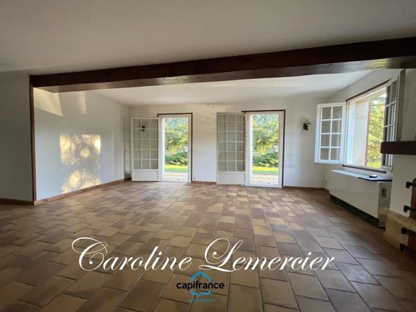 Maison à vendre 5 pièces proche de CONNERRE (72)La Chapelle saint remy, Maison sur sous-sol total 90 m² habitables avec un très beau terrain de 2500 m² paysagé