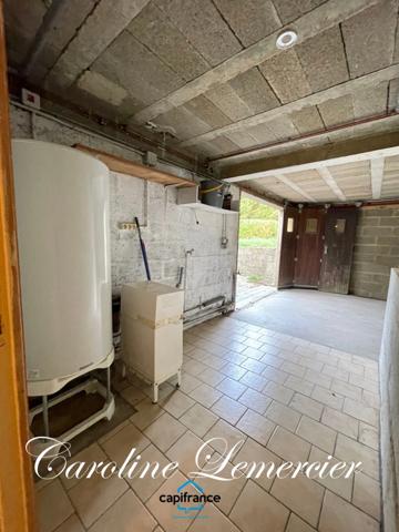 Maison à vendre 5 pièces proche de CONNERRE (72)La Chapelle saint remy, Maison sur sous-sol total 90 m² habitables avec un très beau terrain de 2500 m² paysagé