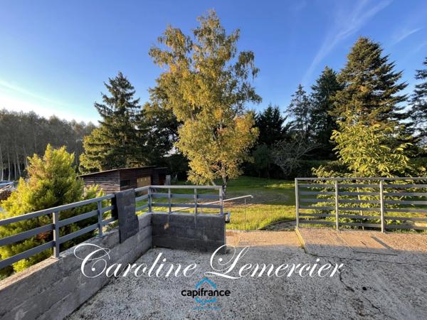 Maison à vendre 5 pièces proche de CONNERRE (72)La Chapelle saint remy, Maison sur sous-sol total 90 m² habitables avec un très beau terrain de 2500 m² paysagé