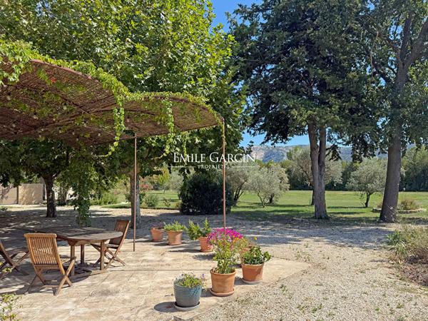 A vendre - Mas rénové aux portes du Luberon