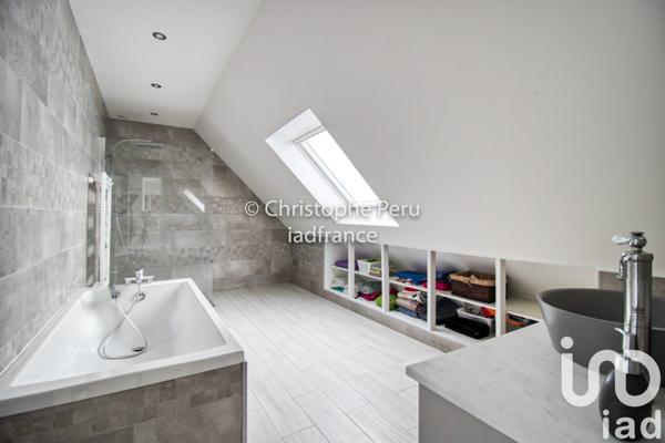 Maison à vendre 7 pièces 244 m² Magny-en-Vexin